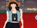 Carly Rae Jepsen upang i-play sa online